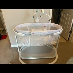 Fisher price bassinet